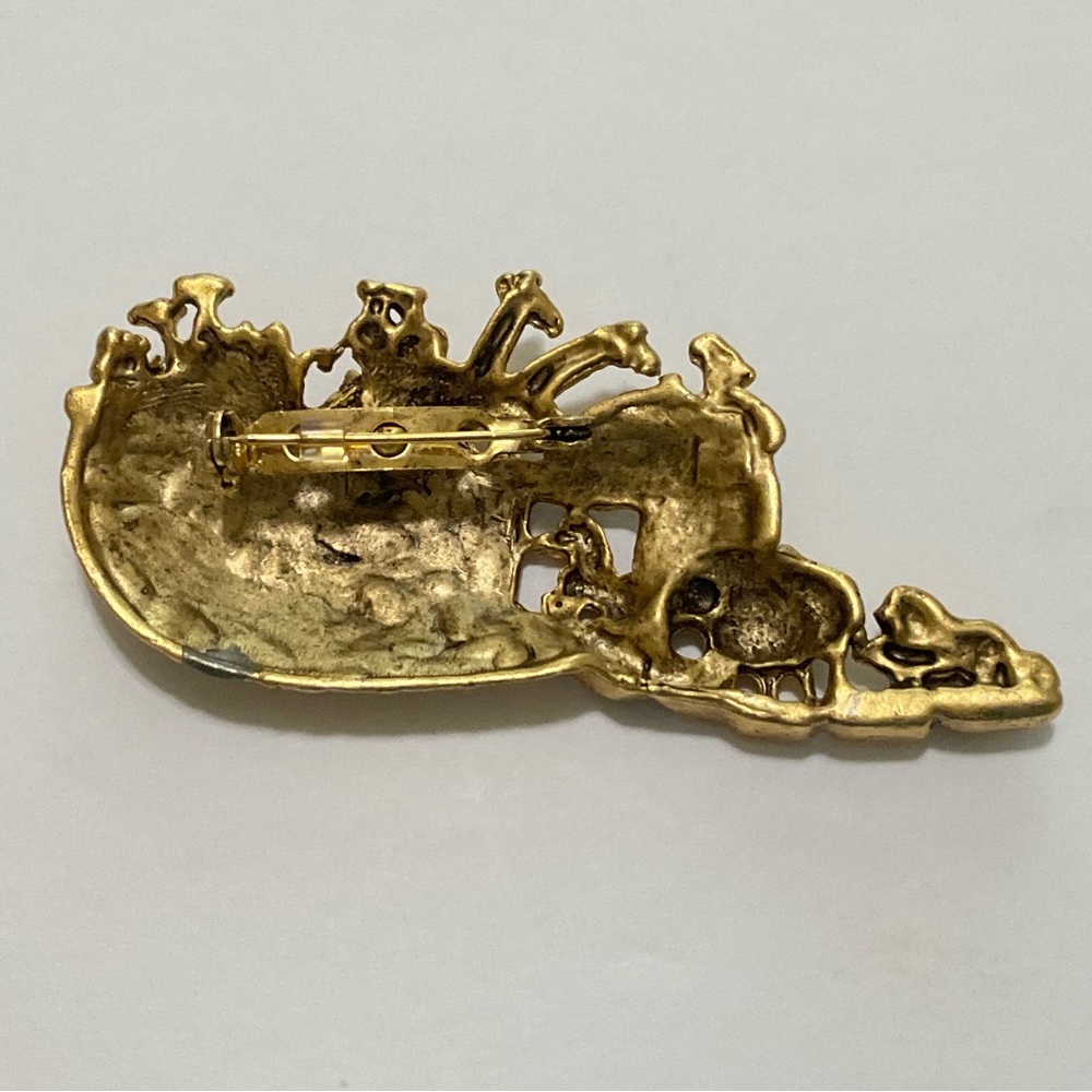 Noah’s Ark Brooch - Picture 3 of 4